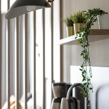 Apartament Perłowa Przystań Eleganckie Studio z Parkingiem i Basenem w Kołobrzegu by Noclegi Renters *
