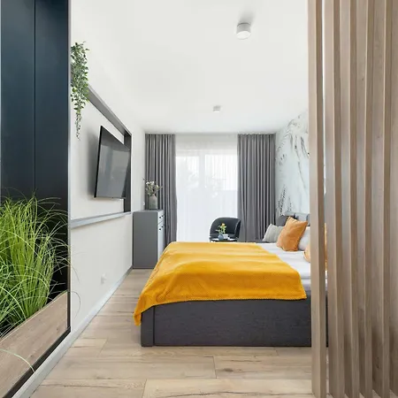 Apartament Perłowa Przystań Eleganckie Studio z Parkingiem i Basenem w Kołobrzegu by Noclegi Renters