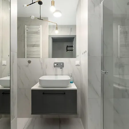 Perłowa Przystań Eleganckie Studio z Parkingiem i Basenem w Kołobrzegu by Noclegi Renters Apartament *