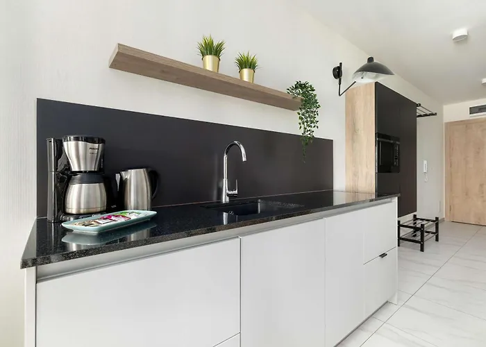 Apartament Perłowa Przystań Eleganckie Z Parkingiem I Basenem W Kołobrzegu By Renters *