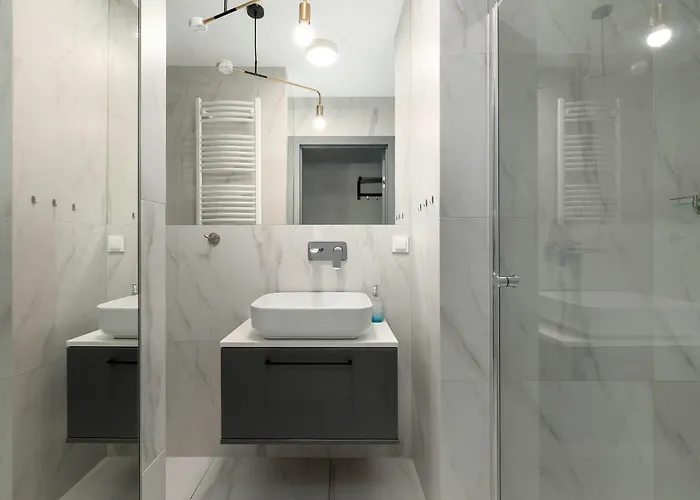 Perłowa Przystań Eleganckie Z Parkingiem I Basenem W Kołobrzegu By Renters Apartament *